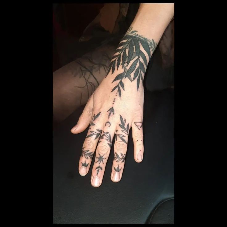 27 Small Finger Tattoos For Minimalists 27 Small Finger Tattoos For Minimalists