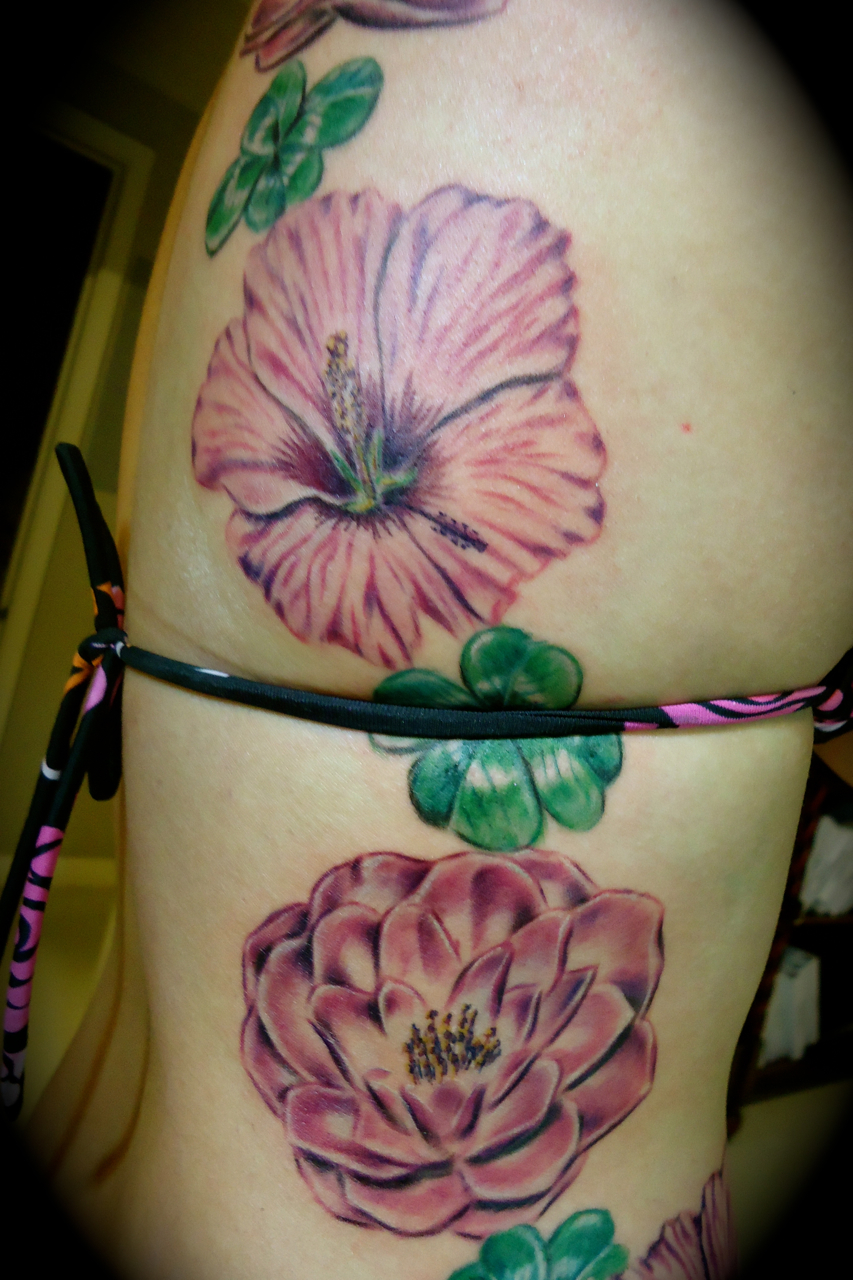 Flower Mom Tattoos: Beautiful Designs to Honor Motherhood