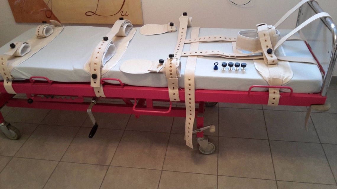 Hospital Bed Restraints: Safety vs. Patient Freedom