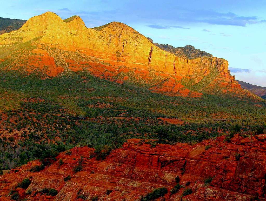 Understanding the Leeward Side of a Mountain: Key Facts