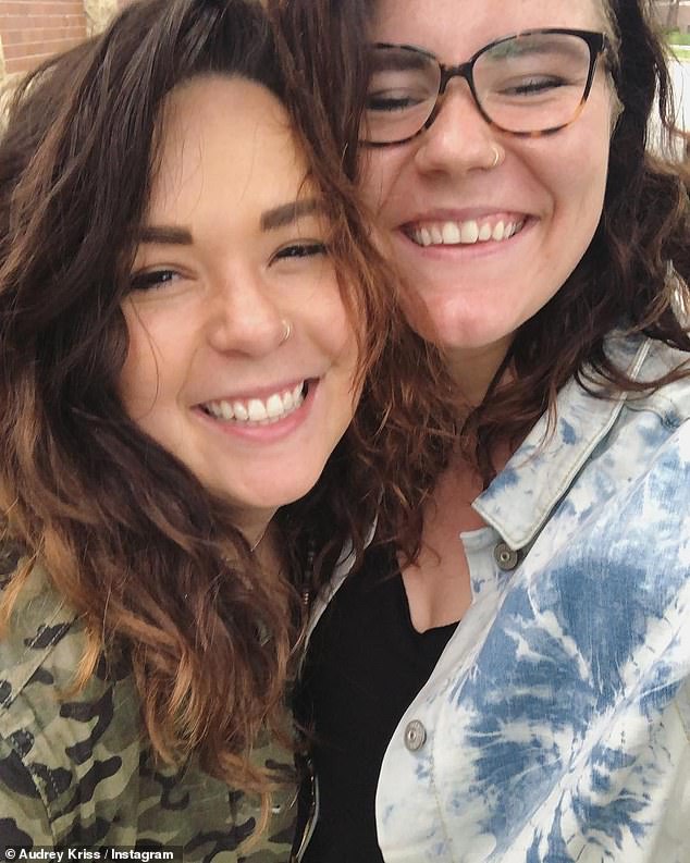 Exploring Lesbian Relationships with Sisters: A Personal Journey