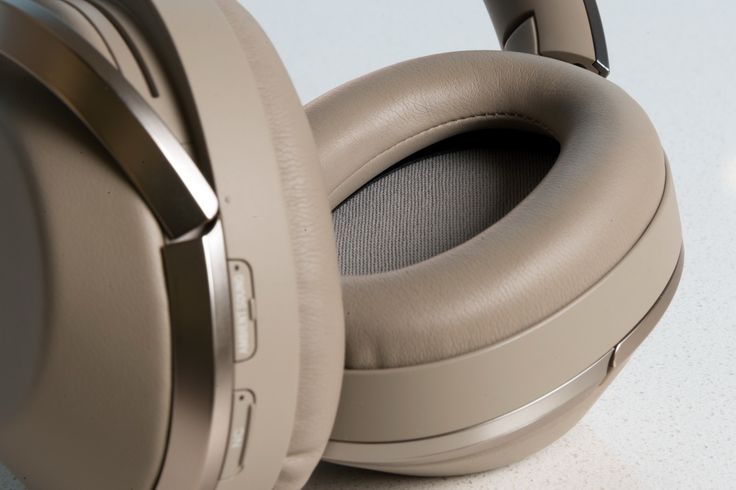 Move Over Bose Sony S Noise Canceling Mdr 1000X Are The New Gold Move Over Bose Sony S Noise Canceling Mdr 1000X Are The New Gold