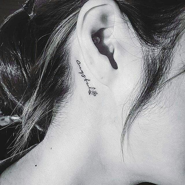 Names Behind Ear Tattoo: Trendy Ideas & Meanings