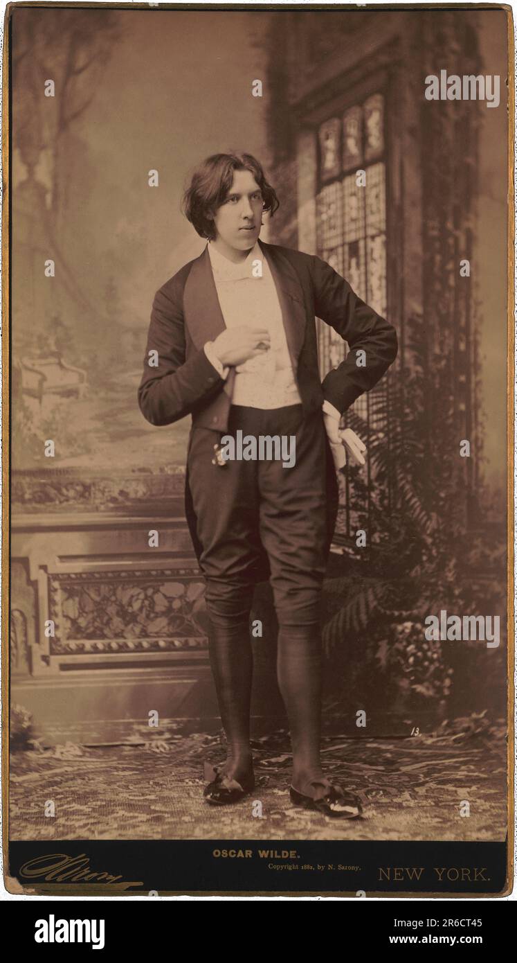 Oscar Wilde 1854 1900 Irish Poet And Playwright Full Length Oscar Wilde 1854 1900 Irish Poet And Playwright Full Length
