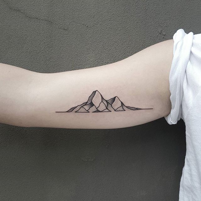 Pin By Christa Johnson On Tattoo Geometric Mountain Tattoo Mountain Pin By Christa Johnson On Tattoo Geometric Mountain Tattoo Mountain